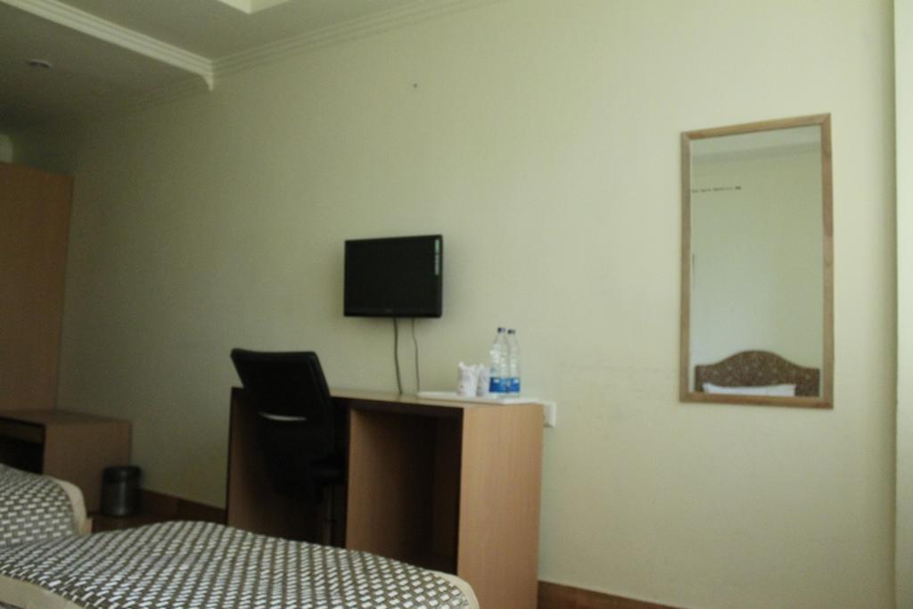 Bodhgaya Gautam Hotel Luaran gambar