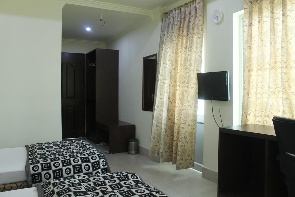 Bodhgaya Gautam Hotel Bilik gambar
