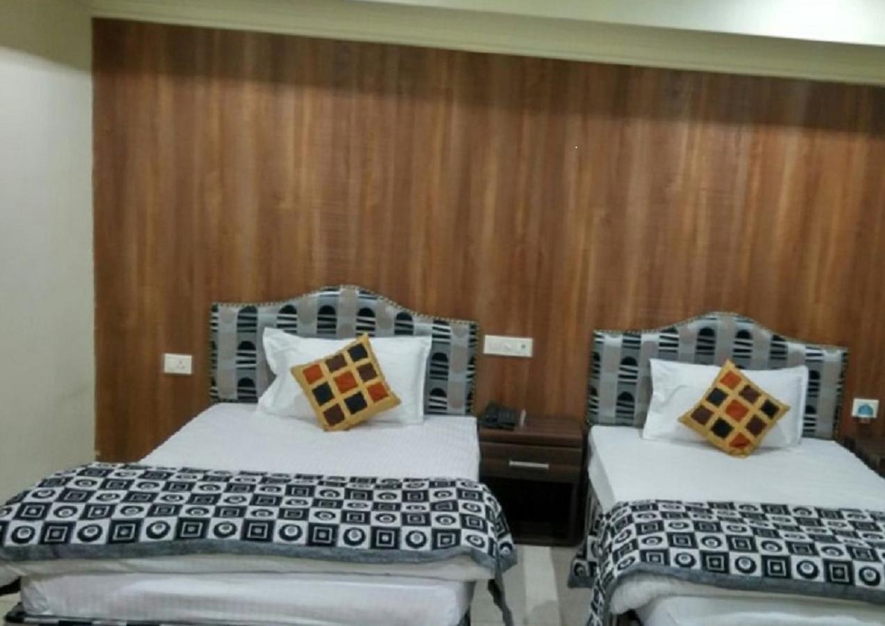 Bodhgaya Gautam Hotel Luaran gambar